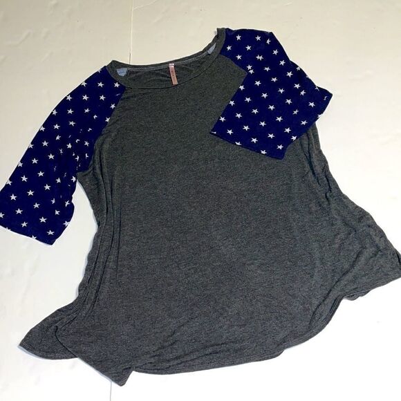 Cool Melon comfortable grey with blue & white star print raglan sleeves size 2X - Picture 6 of 7